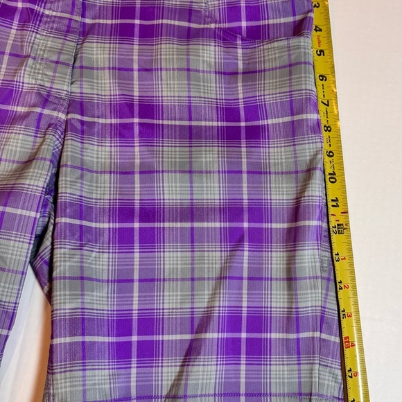 Nike Golf Women’s 10 Purple Plaid Dri-Fit Bermuda Shorts Stretch - Picture 6 of 9